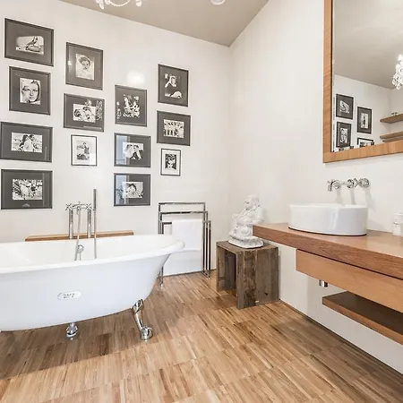 Eagle Apartman Prága