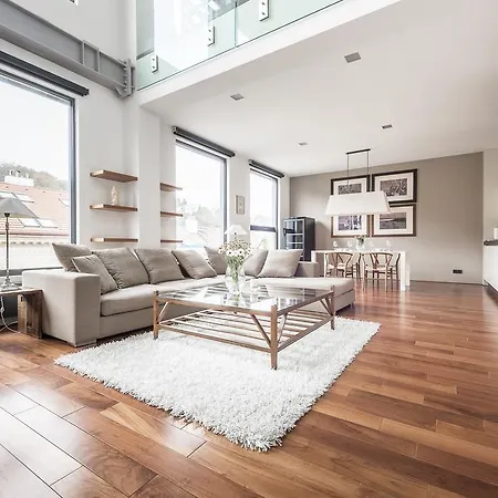 Eagle Apartment